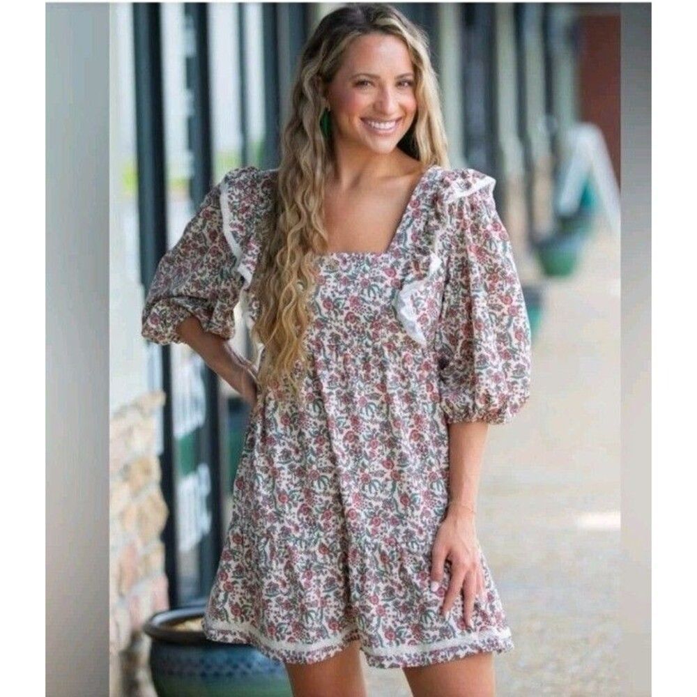 Smith & Quinn The Moon Dress in Desert Rose Floral Ruffle Puff sleeves Size L